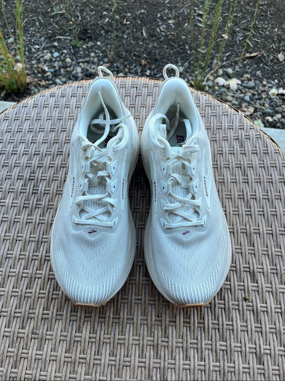 Brooks Ghost Trail Women's Running Sneakers in White